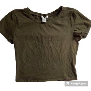 🌺 Tilly’s Baby Tee (M) Womens